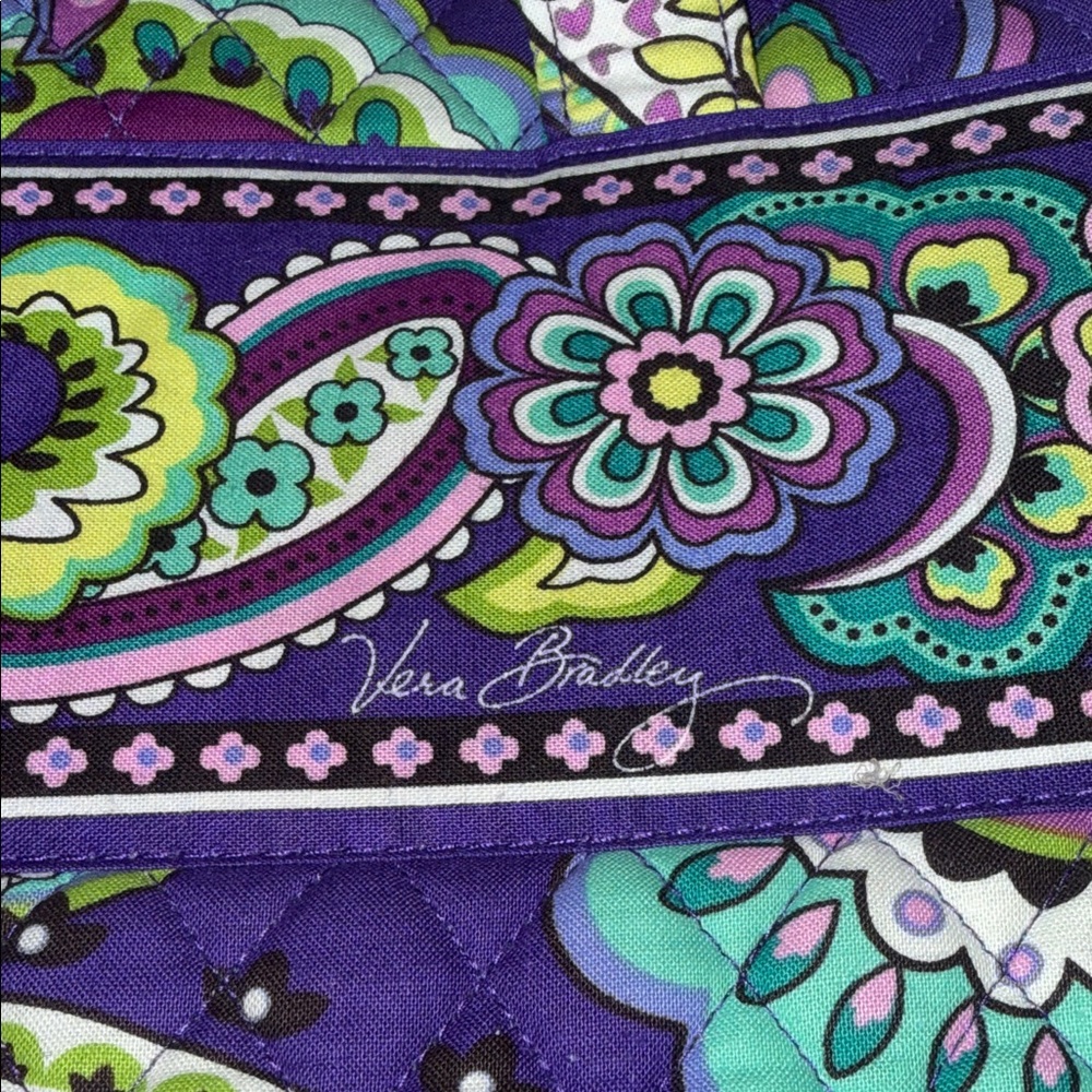 Preloved Vera Bradley Purple and Green Floral Travel Bag (cosmetic) EUC - Picture 2 of 9